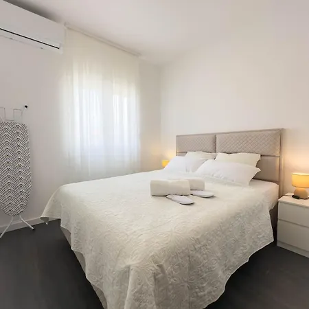 Apartmán Z - New Building - Fast Wi-fi Podgorica